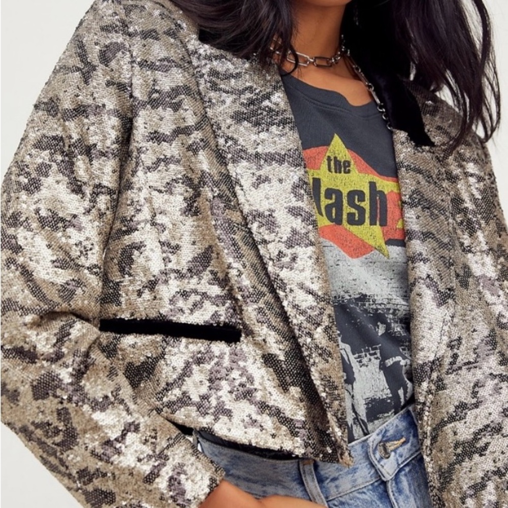 NWT • FREE PEOPLE • Ari Sequin Cropped Blazer • XS